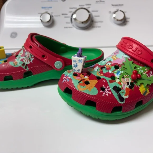 Disney Crocs Red and Green Holiday Clogs - Picture 2 of 7